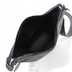 Túi đeo chéo Louis Vuitton Monogram (LV Rubber) Cruiser Messenger M57966 613631