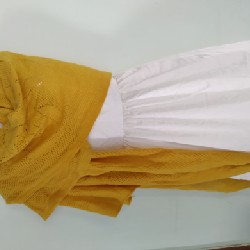 Khăn choàng cổ bằng len màu vàng đồng 10753