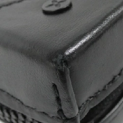 Ví đeo chéo Louis Vuitton Monogram Eclipse Soft Trunk Wallet M69838 - Hàng hiệu Chính hãng 768517