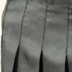 Chân vây xếp ly kiểu màu đen size L chưa sử dụng, đã cắt mác 541370