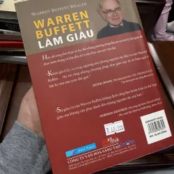 Warren Buffett Làm Giàu – Robert P. Miles- K2 996351