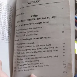 Tên Sách:Chuyên đề luyện thi vào Đại học Hình học giải tích (A2) Tác giả: Trần Văn Hạo 606015