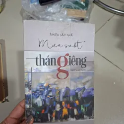 Mưa suốt tháng giêng