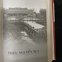 700 năm Thuận Hoá Phú Xuân Huế- Nguyễn Đắc Xuân 1005311