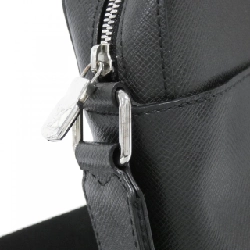 Túi đeo chéo Louis Vuitton Taiga Anton PM M33427 - Hàng hiệu Chính hãng 767536