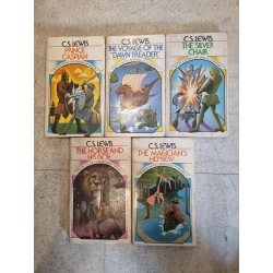 THE CHRONICLES OF NARNIA Series : The Lion, the Witch and the Wardrobe | Prince Caspian | The Voyage of the Dawn Treader | The Silver Chair | The Horse and His Boy | The Magician's Nephew | The Last Battle - C.S. Lewis 194948