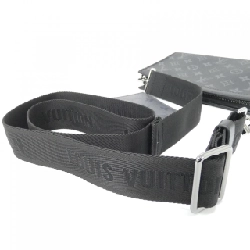 Túi đeo vai Louis Vuitton Monogram Eclipse Reverse Gaston Wearable Wallet M81124 - Hàng hiệu Authentic 803220