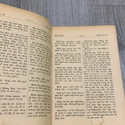 Tự điển thành ngữ điển tích - nhà sách khai trí. 10a2 1025742
