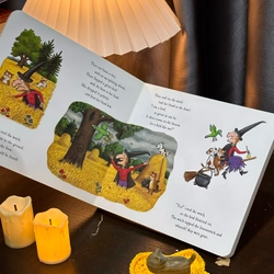 Sách boardbook Halloween Room on the Broom 311736