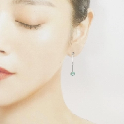 Bông tai hoa ngọc lục bảo PT900 0.32CT - Hàng hiệu chính hãng 868939