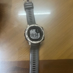 Thanh lý đồng hồ Garmin Instinct 318046