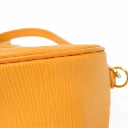 Túi Louis Vuitton Epi Danura PM M5891H 616899