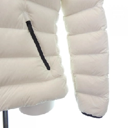 Áo khoác lông vũ MONCLER 638903