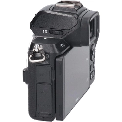 Z50 - Hàng hiệu Authentic 879583