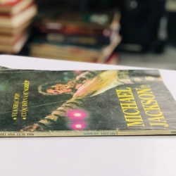 📘 MICHAEL JACKSON – Cuộc Đời & Sự Nghiệp: Vua Nhạc Pop 493417