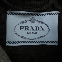 Áo khoác PRADA logo tam giác P618PZ S222 03H 632562