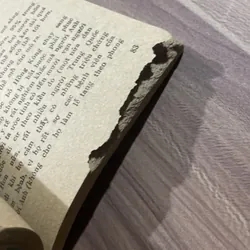 Những cuộc thám hiểu của Yersin, sách bị mọt- không ảnh hưởng nội dung 696829