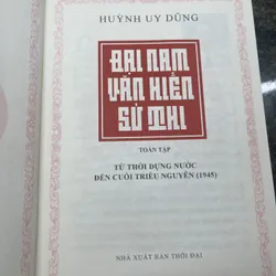 Đại Nam văn hiến sử thi Huỳnh Uy Dũng 720096