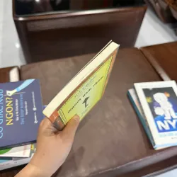 NGƯỜI NAM CHÂM – Bí mật của Luật Hấp Dẫn - K3 1006865