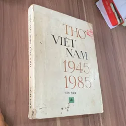 Thơ Việt Nam 1945-1985 675336