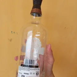 Vỏ chai rượu ngoại Chivas 20 989846