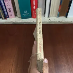 II Sách Xưa: Nhầm Đối Tượng - Nhiều Tác Giả - 1987 605994