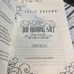 NỮ HOÀNG SẮT - JULIE KAGAWA  1008303