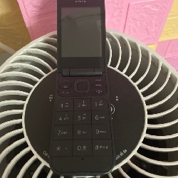 Nokia 2720 Flip 3417