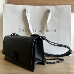 Túi Xách Nữ Charles & Keith Ring Push-Lock Shoulder Bag (Hàng auth kèm túi giấy) 596043