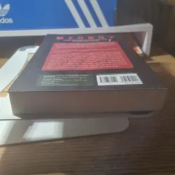 Misery - Chiếc máy đánh chữ đẫm máu ở vùng núi tuyết - Stephen King - 1980 Novel (sách cũ) 766356