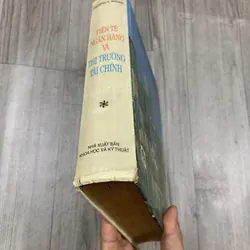 Tiền tệ ngân hàng và thị trường tài chính. 3b1 572642