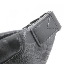 Túi đeo chéo Louis Vuitton Monogram Eclipse Discovery Bum Bag PM M46035 613380