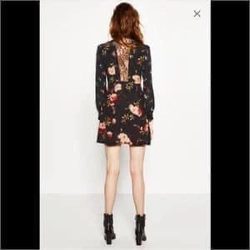 Đầm ngắn Zara  465745