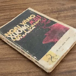 [Tủ sách Sông Hương 1988]
-
NGAI VÀNG XƯƠNG MÁU 713112