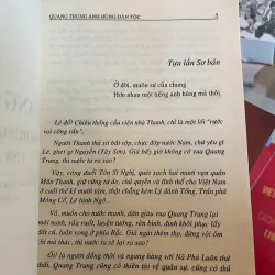 QUANG TRUNG ANH HÙNG DÂN TỘC - HOÀNG TRÚC TRÂM  1032237