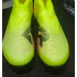 Giày đá bóng Puma Future 8 pro cao cấp màu vàng neon size 43 mới 100% 1020021