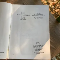 Sách học tiếng Nga, quyển 3 dùng cho học sinh, bìa cứng, in ở Nga 712322