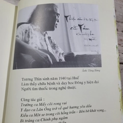 Kiều Ca ( Phạm Thiên Thư, Trường Thìn phổ thơ) 328972