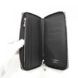 Ví Louis Vuitton Taiga Zippy Wallet Vertikal M30503 622277