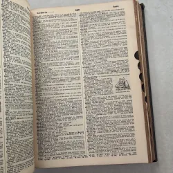 1965 Webster's Seventh New Collegiate Dictionary Hardback 1022475