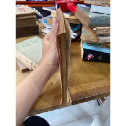 Bút tích học : Nghiên cứu chữ kí và chữ viết - Huỳnh Minh 524518
