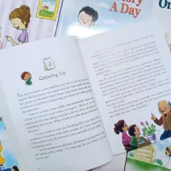 Sách màu - ONE STORY A DAY LEVEL 3 Trọn bộ 12c kèm hộp tặng file nghe 960200