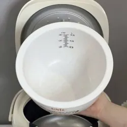 NỒI CƠM ĐIỆN LÒNG GỐM UNIE URC815 – 1,5L 792926