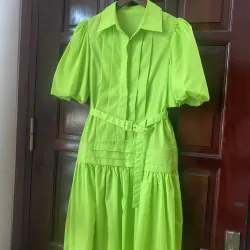 V147. Đầm xanh hạ eo nổi bật size M