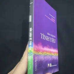 Dẫn luận về Tình Yêu 1036398