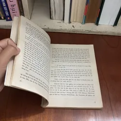 II Tựa sách: Chuyện Kể Về Cuộc Đời Các Nhà Bác Học Vật Lý - Nguyễn Mạnh Suý - 1999 595710