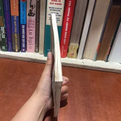 II Nhà Văn Trong Nhà Trường: Nguyễn Du - Lê Thu Yến - 2002 789433