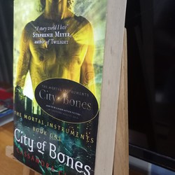 City of Bones By Cassandra Clare Mortal Instruments Series Book #1 192909