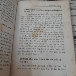 2 quyển sách Những thắc mắc về giới tính bạn trẻ và quan hệ vợ chồng.  601430