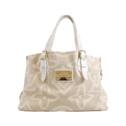 Túi Louis Vuitton Tai Shienn PM M95674